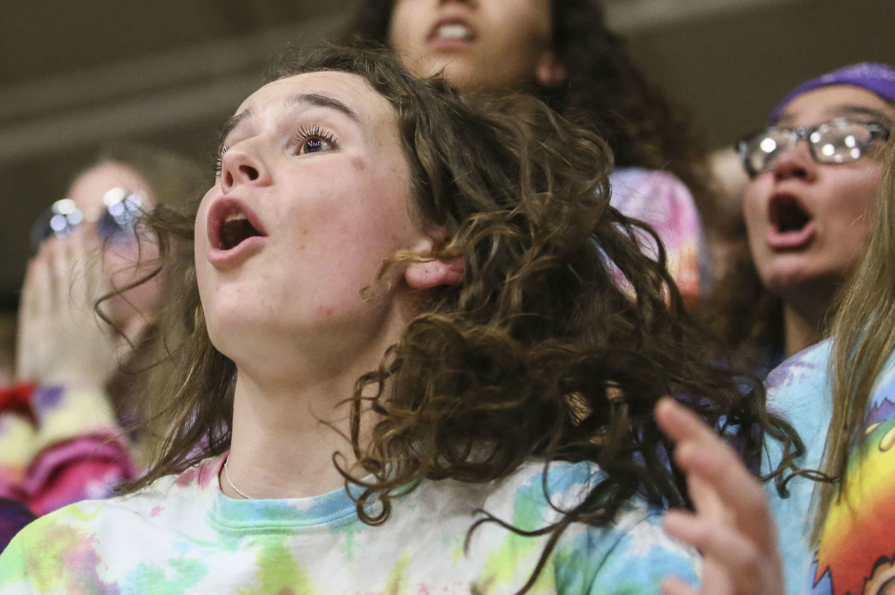 013120-qc-spt-gen-moline-hoops-11.JPG